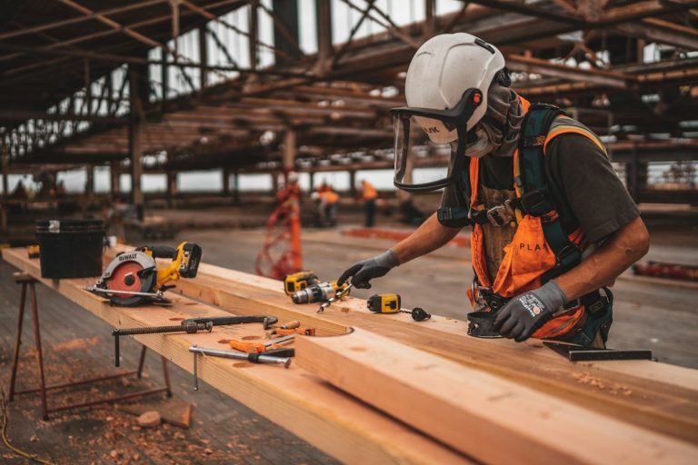 Hungary Construction Mason Bricklayer and Painter Jobs 2026 Budapest Industrial Parks