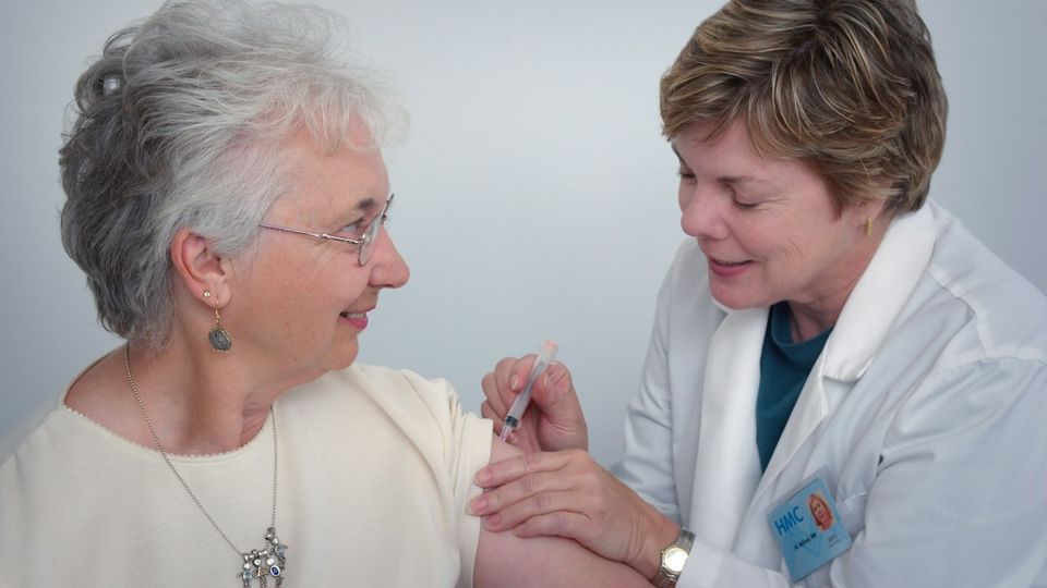 Sweden Healthcare Elderly Care Assistant Jobs 2026 Migrationsverket Work Permit